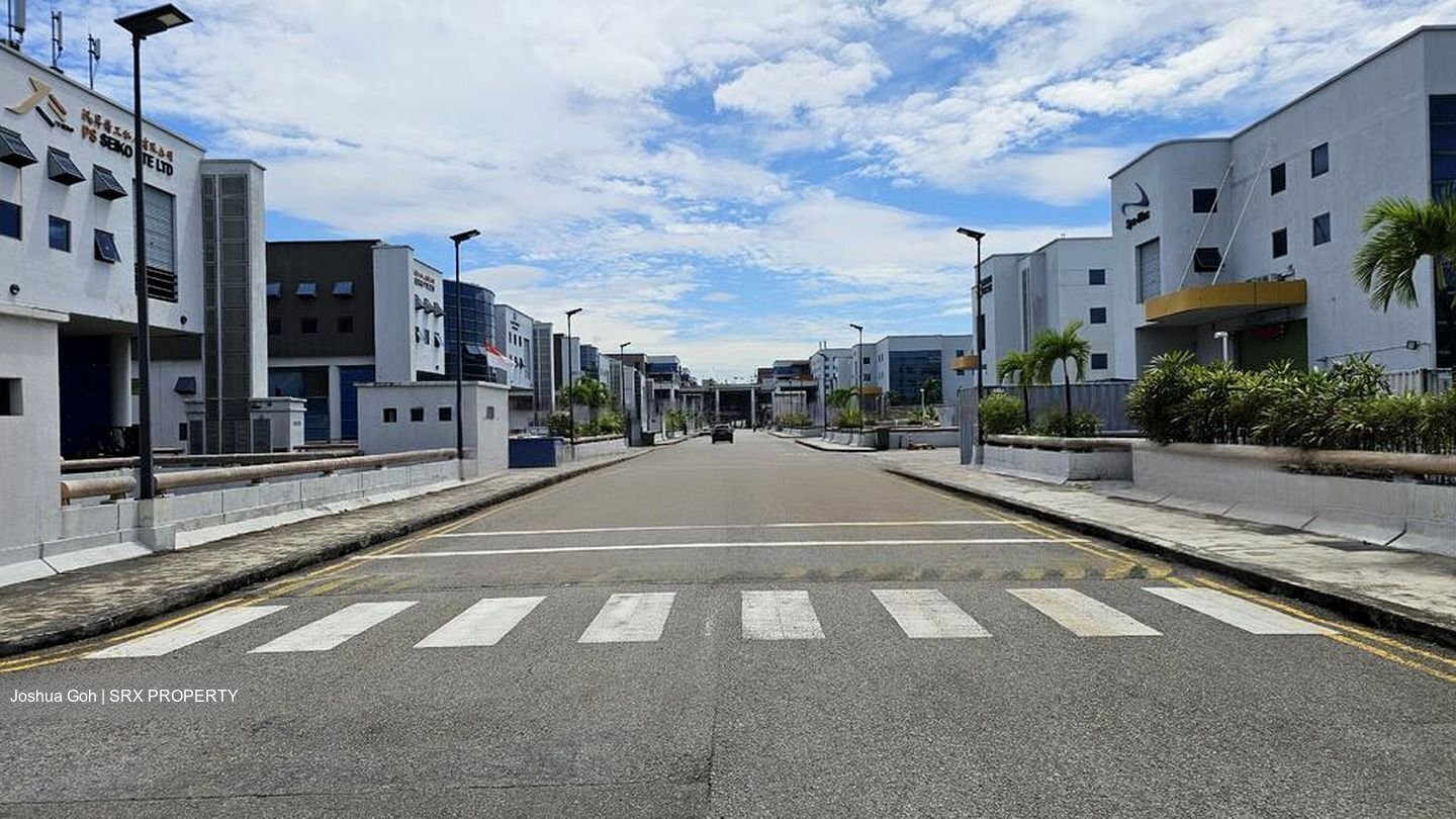 Woodlands Spectrum (D25), Factory #457501101